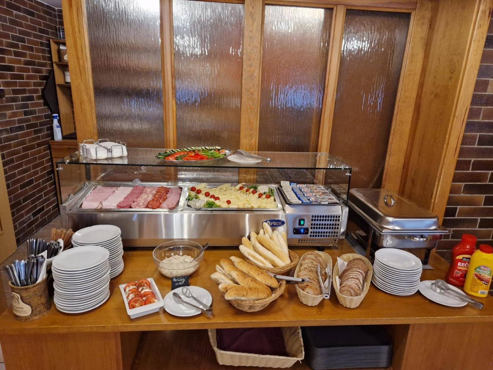 Horsky Hotel Snezenka Hyncice pod Susinou ภายนอก รูปภาพ